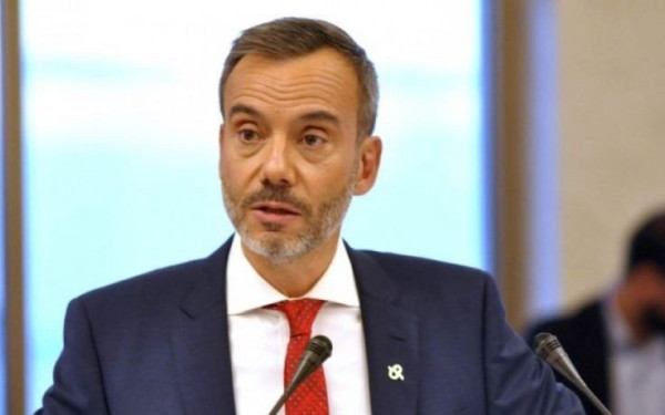 Ζέρβας: Πρέπει να κλείσουν και τα δημοτικά σχολεία στη Θεσσαλονίκη – «Είμαστε μέσα στον πόλεμο» (Βίντεο) Ζέρβας: Πρέπει να κλείσουν και τα δημοτικά σχολεία στη Θεσσαλονίκη – «Είμαστε μέσα στον πόλεμο» (Βίντεο)