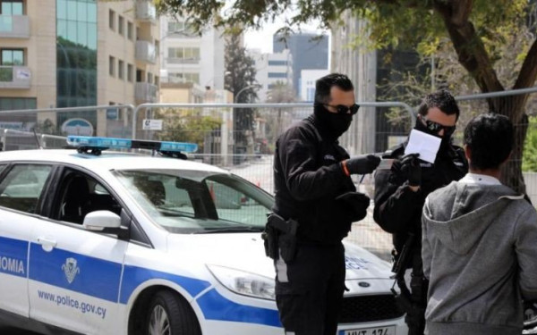 Αστυνομική εξόρμηση για παράτυπους μετανάστες - Πέντε συλλήψεις