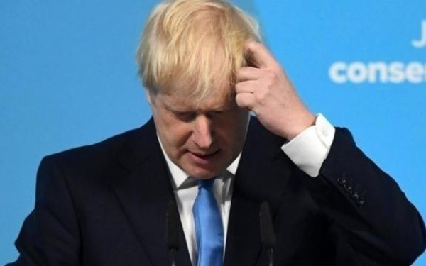 Βρετανία: Σιγή ιχθύος από Μπόρις Τζόνσον και πρίγκιπα Κάρολο για τη συνέντευξη του πριγκιπικού ζεύγους