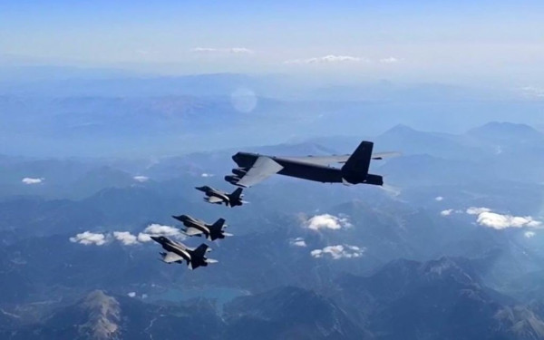 Συνεχίζεται η ένταση ΗΠΑ-Ρωσίας πάνω από τη Βαλτική