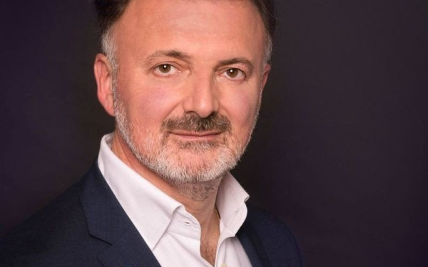 Απέχει από τις αυριανές εκλογές του προέδρου του Δημοτικού Συμβουλίου ο Β. Γάκης