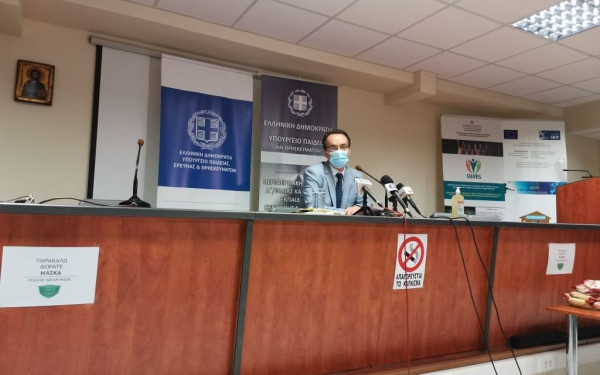 Να ενημερωθούν για τη χρήση μάσκας καλεί τους γονείς η Περιφερειακή Διεύθυνση Εκπαίδευσης Κ. Μακεδονίας