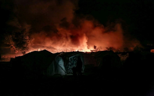 Συνελήφθη και ο έκτος αλλοδαπός για τον εμπρησμό της Μόριας - Βίντεο ντοκουμέντο από την πυρκαγιά