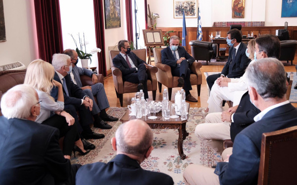 Μητσοτάκης προς βουλευτές:  Η Θεσσαλονίκη θα έχει μεγάλη μερίδα από το Ταμείο Ανάκαμψης