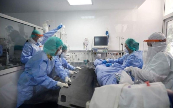 Ιδιώτες γιατροί στο ΕΣΥ για την αντιμετώπιση του κορονοϊού	