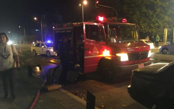 Στις φλόγες επιχείρηση στο Διδυμότειχο