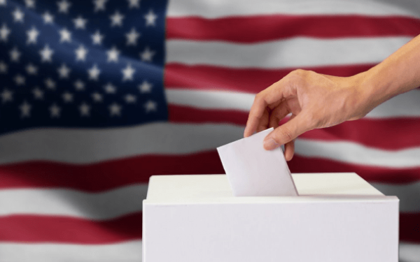 Αμερικανικές εκλογές: Ο Μπάιντεν κερδίζει 7 ανατολικές πολιτείες 