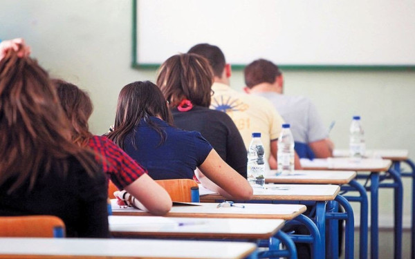 Πανελλαδικές 2024: Πρεμιέρα σήμερα για τα ΕΠΑΛ με Νέα Ελληνικά - Αυλαία αύριο στα ΓΕΛ