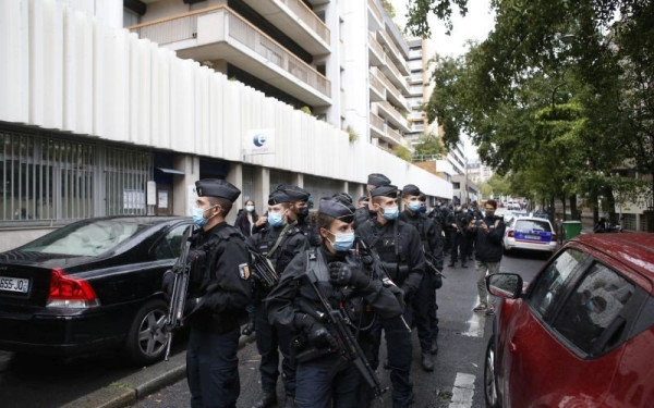 Γαλλία: Νεκρός από αστυνομικά πυρά άνδρας που απείλησε περαστικό με όπλο κοντά στην Αβινιόν