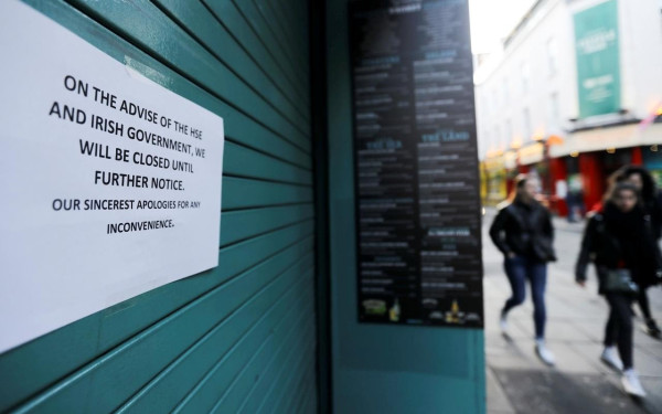 Εξαπλώνεται και στη Βρετανία το μεταλλαγμένο στέλεχος covid-19