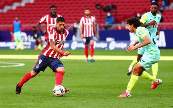 Ηγέτης με το καλημέρα στην Ατλέτικο ο Σουάρες