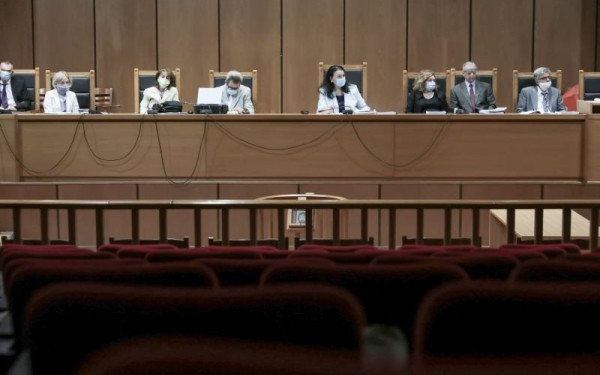 Έντονο ενδιαφέρον των ξένων ΜΜΕ για τη δίκη της Χρυσής Αυγής