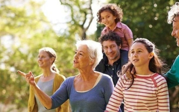 Ο πληθυσμός στην Ευρώπη μειώνεται – Οι εκτιμήσεις για την Ελλάδα