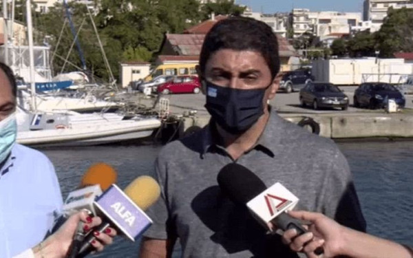 Δύο συλλήψεις για τις φθορές στο πολιτικό γραφείο του Λ. Αυγενάκη