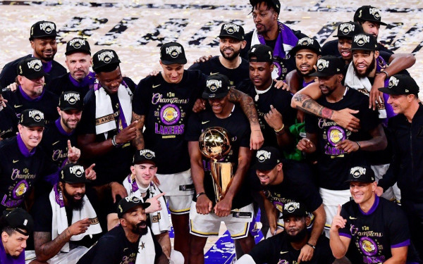 ΝΒΑ: Πρωταθλητές για 17η φορά οι Λος Άντζελες Λέικερς (βίντεο)