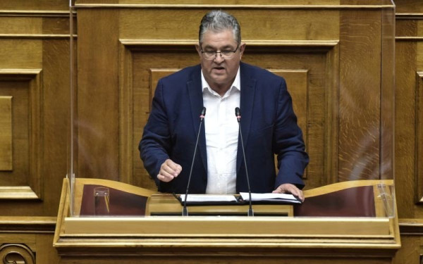 Δ. Κουτσούμπας: Ο «εξεγέρτης» και «διεκδικητής του ακατόρθωτου» Θάνος Μικρούτσικος θα είναι πάντα «παρών» με το έργο του και την παρακαταθήκη του αγώνα του