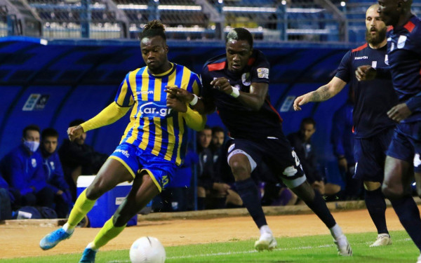 Ποδοσφαιρικό lockdown ζητάει ο δήμαρχος Λαμίας