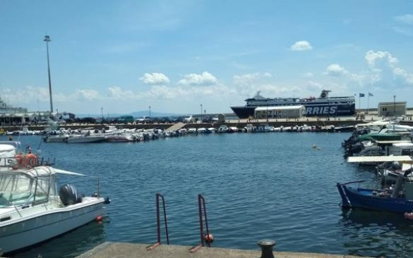 Έβρος: Απαγόρευση αλιείας από τις 15 Απριλίου έως τις 30 Μαΐου