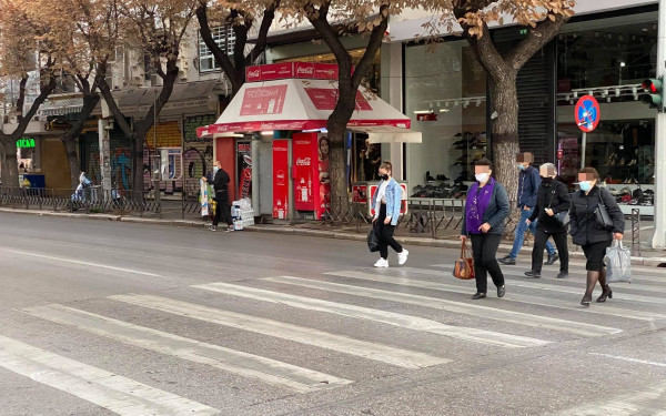 Ποιοι θα μπορούν να κυκλοφορούν μετά τις 21:00 το βράδυ έως τις 05:00 το πρωί σε Θεσσαλονίκη και Σέρρες