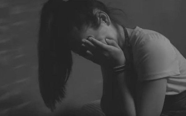 Εθνική Επιτροπή για τα Δικαιώματα του Ανθρώπου: Έντονη ανησυχία για την έμφυλη βία στη χώρα