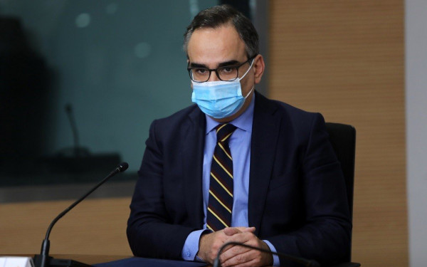 Κοντοζαμάνης: Η Ελλάδα συμμετέχει στη συμφωνία της ΕΕ με την Pfizer για την προμήθεια του εμβολίου