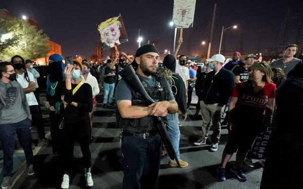 ΗΠΑ: Συνεχίζεται το εκλογικό θρίλερ, όλα τα βλέμματα στην Αριζόνα