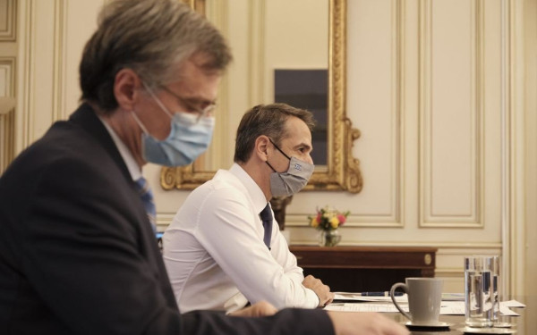 Οριζόντιο lockdown έως 30 Νοεμβρίου ανακοίνωσε ο Μητσοτάκης 