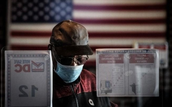 "Θρίλερ" διαρκείας με συνεχείς ανατροπές οι εκλογές στις ΗΠΑ - Μάχη στήθος με στήθος δίνουν Τραμπ - Μπάιντεν 