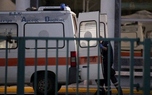 Στην "εντατική" η Θεσσαλονίκη- 905 νέα κρούσματα ανακοίνωσε ο ΕΟΔΥ- Ρεκόρ διασωληνωμένων 