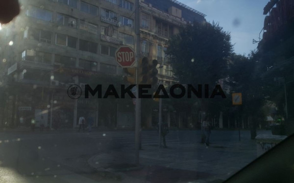 Επανήλθε η ηλεκτροδότηση στο κέντρο της Θεσσαλονίκης-Δεκάδες εγκλωβισμοί σε ασανσέρ (φωτ.)