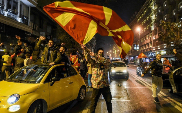 Πάρτι πρόκρισης και... κορονοϊού στα Σκόπια (βίντεο)