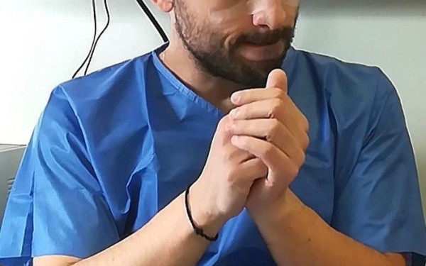 Συγκλονίζει γιατρός του Παπανικολάου: Σε 14 ώρες γέμισε μια ολόκληρη ΜΕΘ