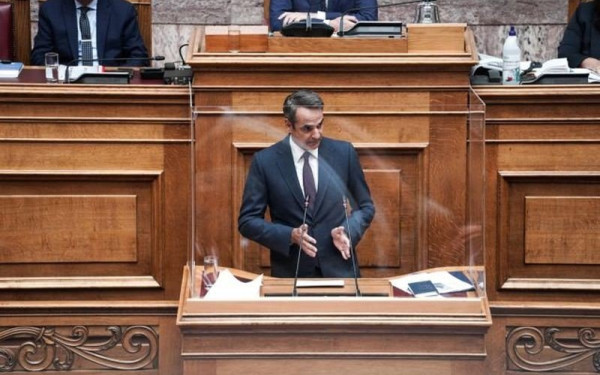 Μητσοτάκης: Αναστολή πλειστηριασμών και οικονομική ενίσχυση αδύναμων νοικοκυριών τα Χριστούγεννα 