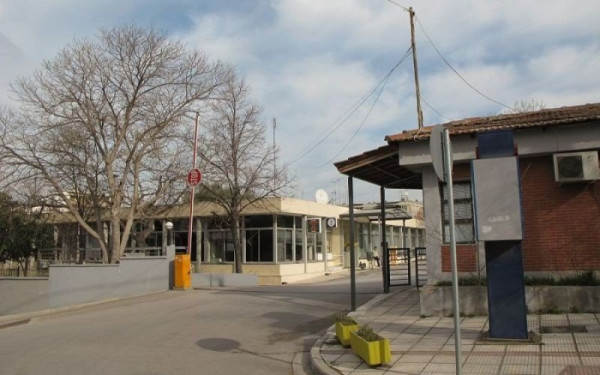 Διαμαρτυρία εργαζομένων στο ΨΝΘ για την κάλυψη των αναγκών λειτουργίας του Φαρμακείου