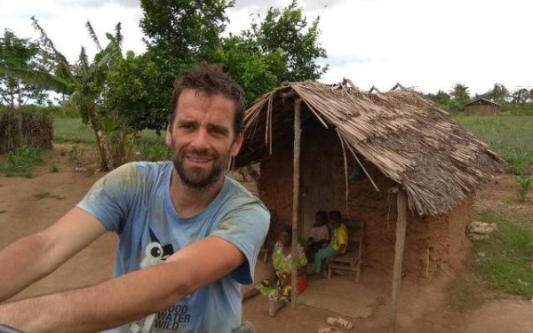 Από την Καρδία έως την Αφρική και το Νεπάλ