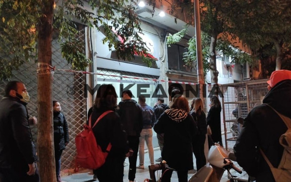 Οι Θεσσαλονικείς το... έριξαν στα courier (φωτ.)