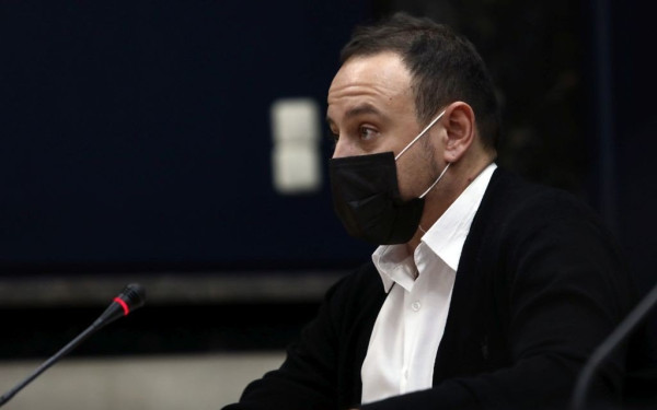 Μαγιορκίνης: Νέα έξαρση του κορονοϊού από αρχές Νοεμβρίου