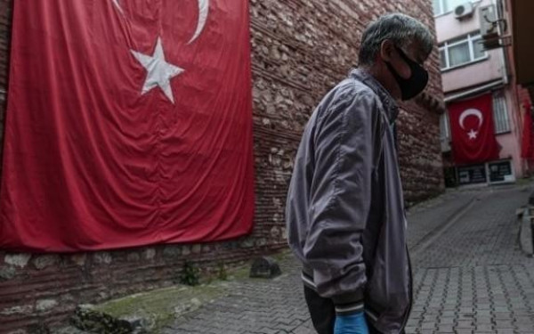 Τουρκία: Ακόμη 251 απώλειες από τον κορονοϊό
