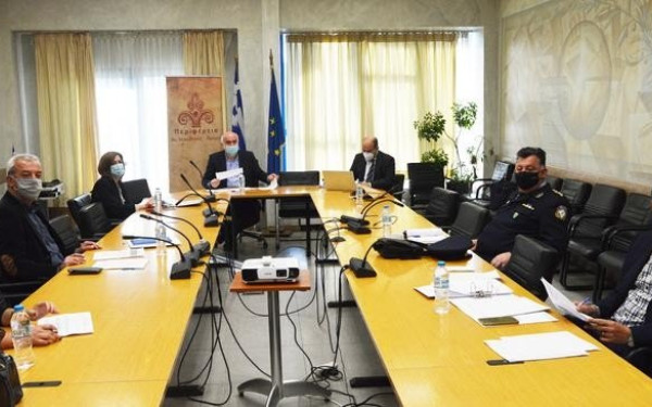 Μεικτά κλιμάκια και αύξηση των ελέγχων για την τήρηση των μέτρων ενάντια στον κορονοϊό στην ΑΜΘ