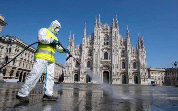 Ιταλία - Kορονοϊός: Νέα κρούσματα του μεταλλαγμένου ιού στην Νάπολη, το Βένετο και την περιοχή του Μπάρι