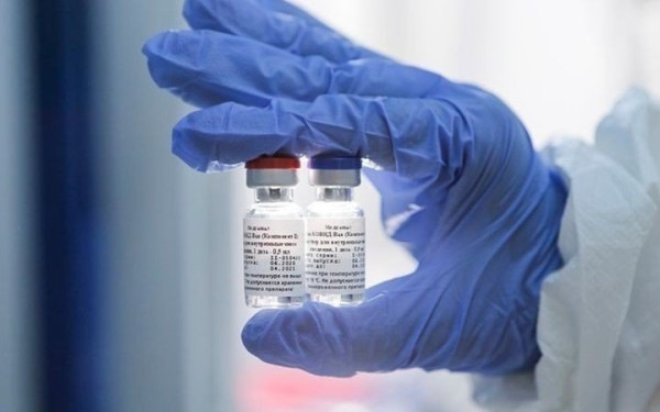 Κορονοϊός: Ξεκίνησε η ιστορική αποστολή των εμβολίων στις 27 χώρες της ΕΕ (Βίντεο)