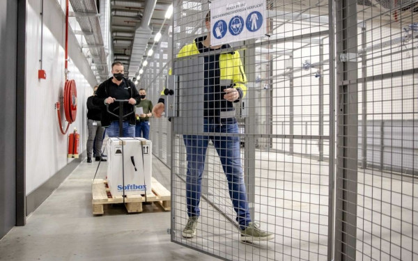 Αναστέλλεται και στην Ολλανδία η χορήγηση του εμβολίου της AstraZeneca