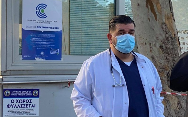 Θεσσαλονίκη: Γιατρός του ΑΧΕΠΑ βρήκε φάρμακο για τον κορονοϊό (φωτ.)