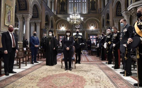 ΠτΔ για τη Δοξολογία της Πρωτοχρονιάς: Γιατί δεν ακούστηκε ο εθνικός ύμνος