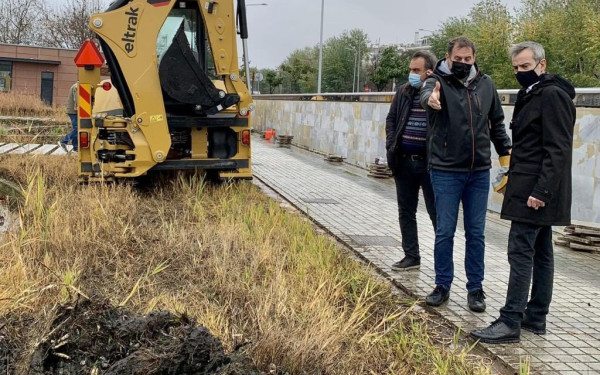 «Τσέκαρε» τα έργα αποκατάστασης στις λίμνες της παραλίας ο Κ. Ζέρβας (φωτ.)