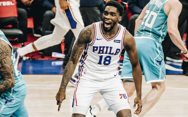 ΝΒΑ: Τρίτη σερί νίκη για τη Φιλαδέλφεια (βίντεο)