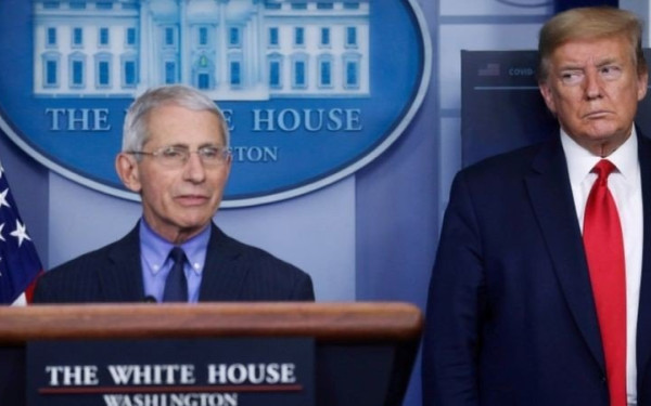 ΗΠΑ: Ο Μπάιντεν θα αμνηστεύσει προκαταβολικά τον Φάουτσι και τον συντάκτη του κατηγορητηρίου του Τραμπ