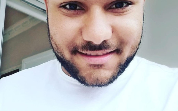 Αυτός είναι ο Θεσσαλονικιός εθελοντής για τον οποίο έκανε ειδική μνεία η πρόεδρος της Κομισιόν (φωτ.)