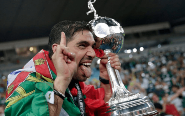 Οι Σαουδάραβες δίνουν "χρυσάφι" στον Αμπέλ Φερέιρα