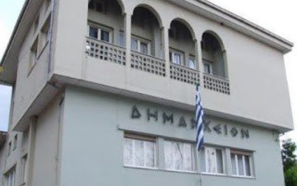 Προετοιμάζεται για τα χειρότερα ο δήμος Νάουσας με φόντο τις πυρκαγιές